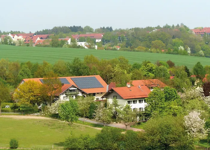 Gut Schwarz-N Hof Ferienwohnungen