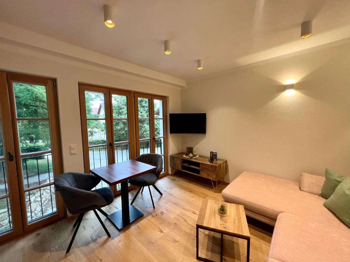 Apartment Gut Schwarz-n Hof Bad Griesbach (Bavaria)