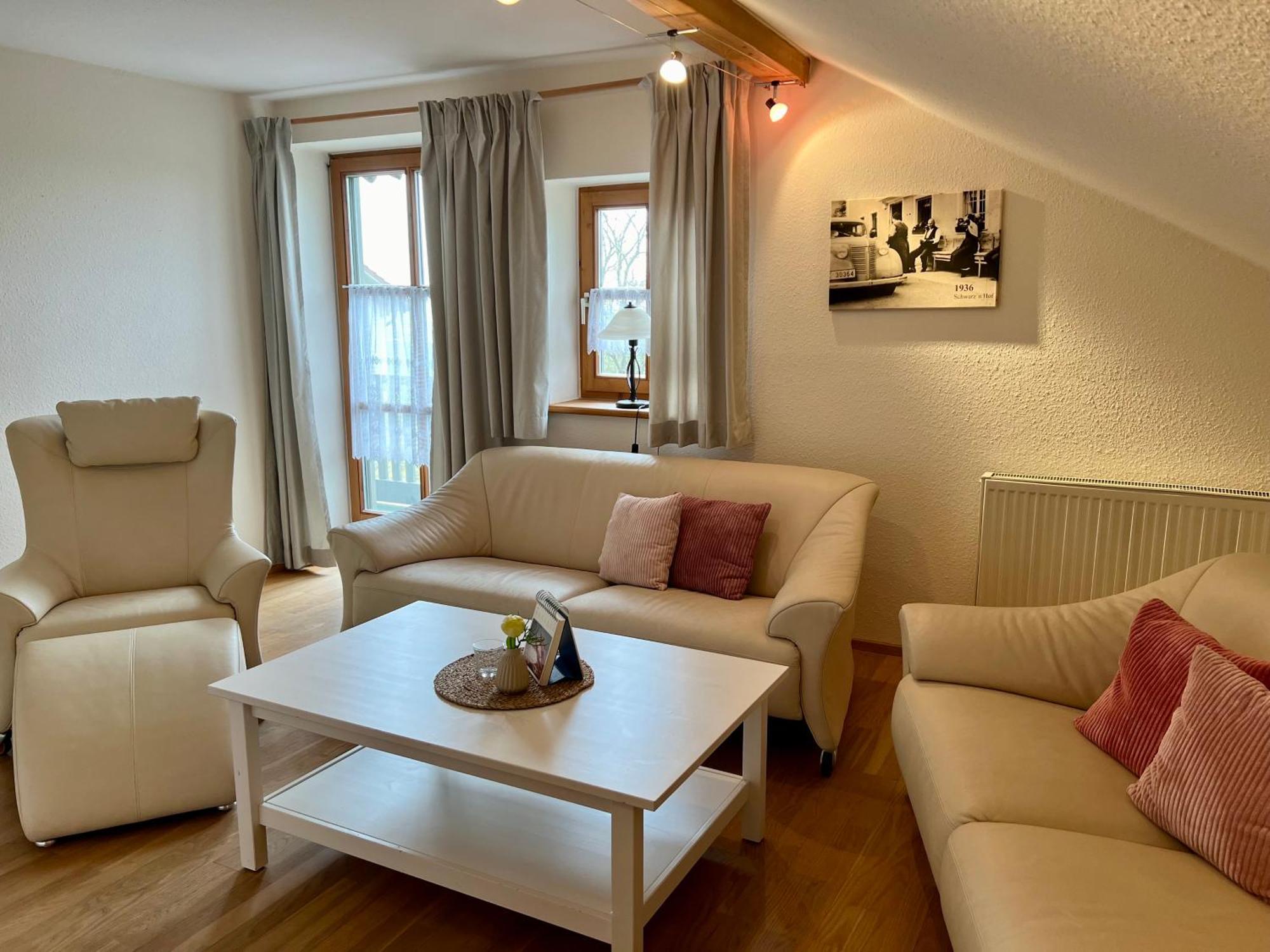 Gut Schwarz-n Hof Apartment Bad Griesbach (Bavaria)