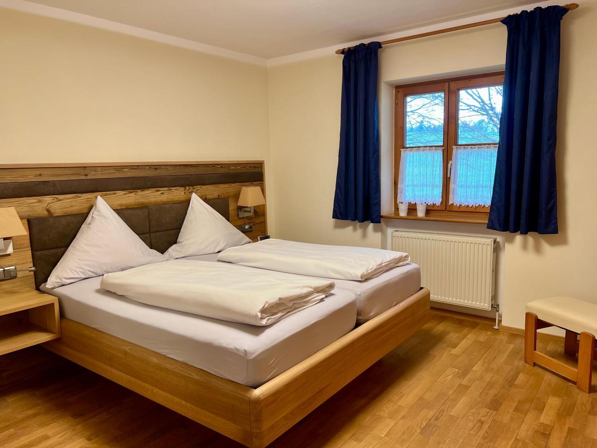 Gut Schwarz-n Hof Bad Griesbach (Bavaria)